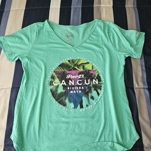 Cancun Graphic Women's Tshirt